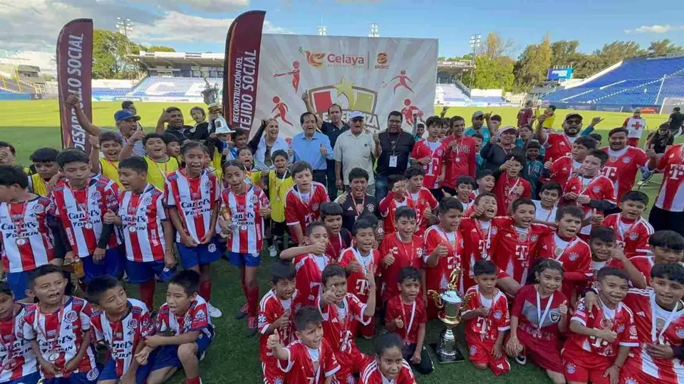 REALIZAN FINALES DE FÚTBOL “LA ESPERANZA NOS LIGA”