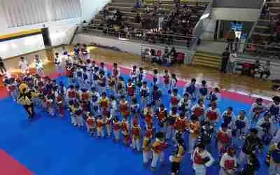 SE FOGUEAN TAEKWONDOÍNES DE “LA ESPERANZA NOS LIGA”