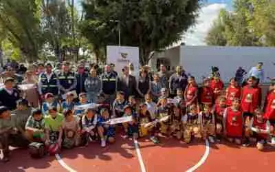 REHABILITAN ESPACIO DEPORTIVO EN SAN JUAN DE LA VEGA