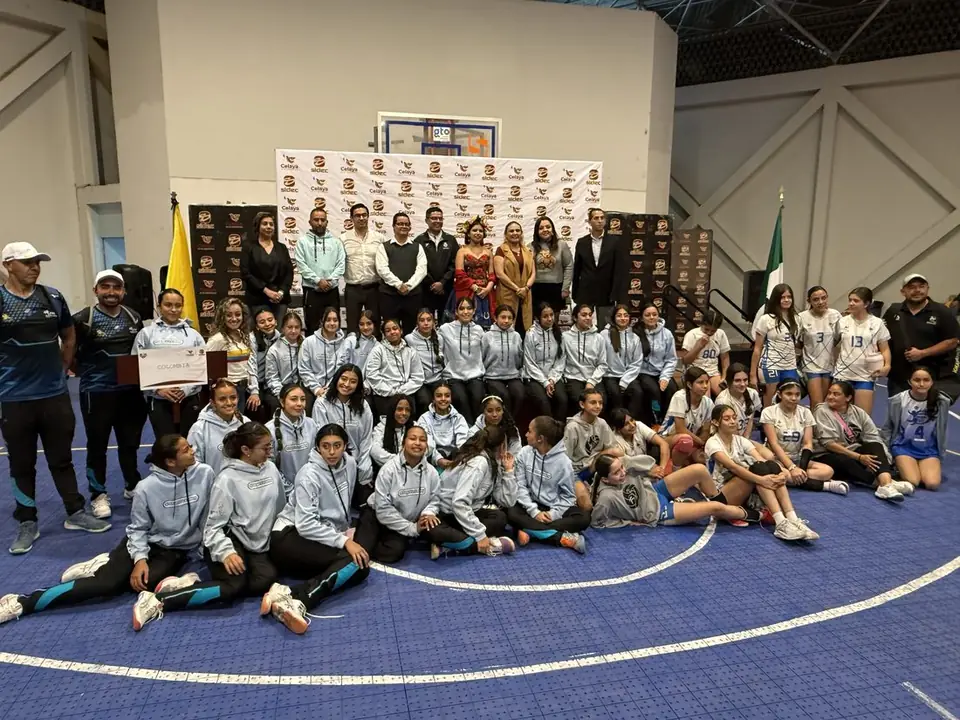SE INAUGURÓ EL TORNEO INTERNACIONAL DE VOLEIBOL “DE LA ESPERANZA”