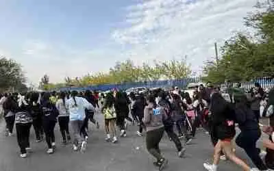 CORREN MÁS DE 800 JÓVENES EN LA 2DA CARRERA ESTUDIANTIL