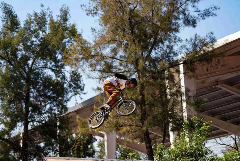 INAUGURAN BMX GIRL PUSBIKE EN EL MARCO DEL 8M