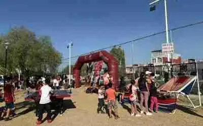 FAMILIAS DE HACIENDA DEL BOSQUE SE ACTIVARON CON LA FERIA DEPORTIVA DEL SIDEC